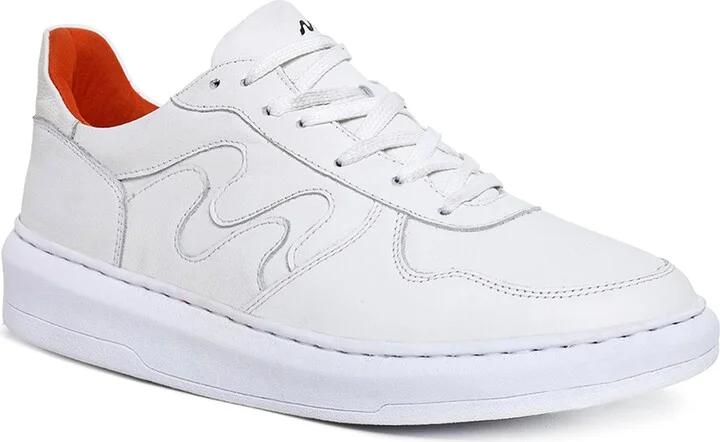 Lapa Low Top Leather Sneaker