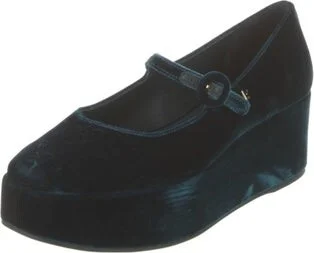 Larroude - Image 2