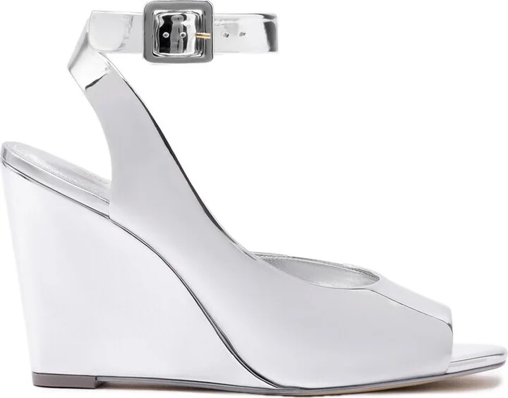 Larroudé Deena By Larroudé Wedge
