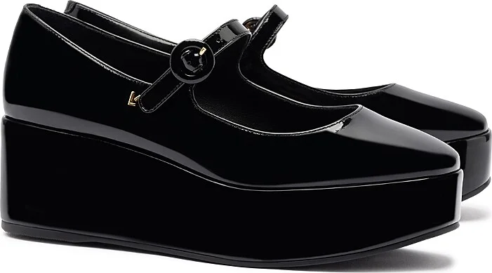 Larroude Women's Blair Flatform Pumps