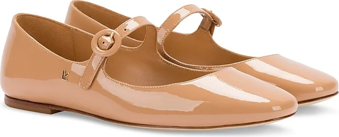 Tan