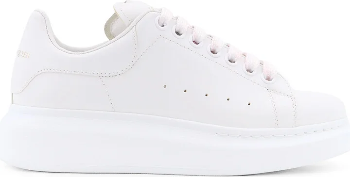 Larry Sneakers