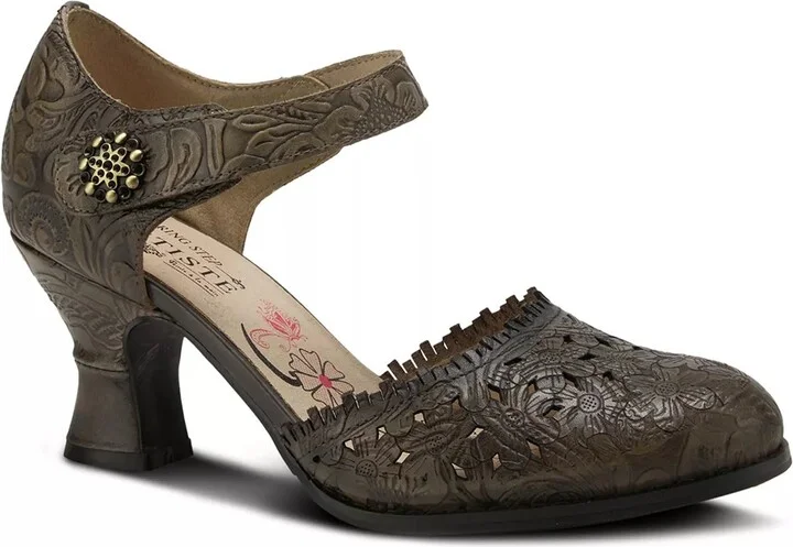 L'Artiste Visionary Pump