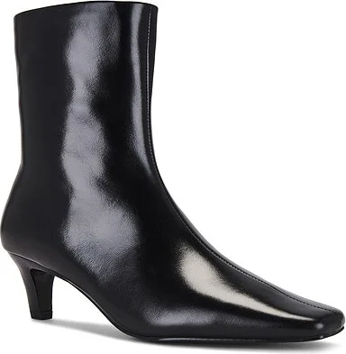 Lauren Boot - Image 2
