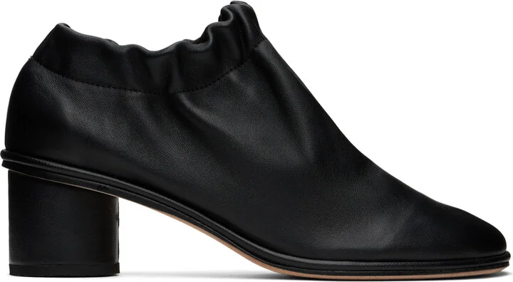 B01 Black