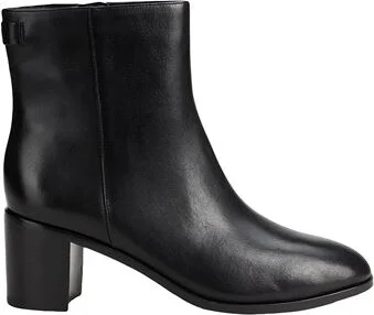 Lauren Ralph Lauren Cassie Burnished Leather Bootie Woman Ankle boots