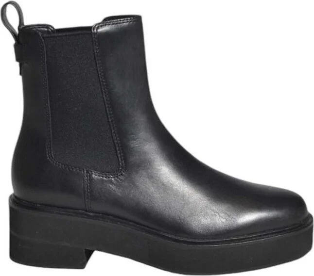 Lauren Ralph Lauren Round-Toe Slip-On Boots