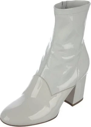 Laurence Dacade - Image 2