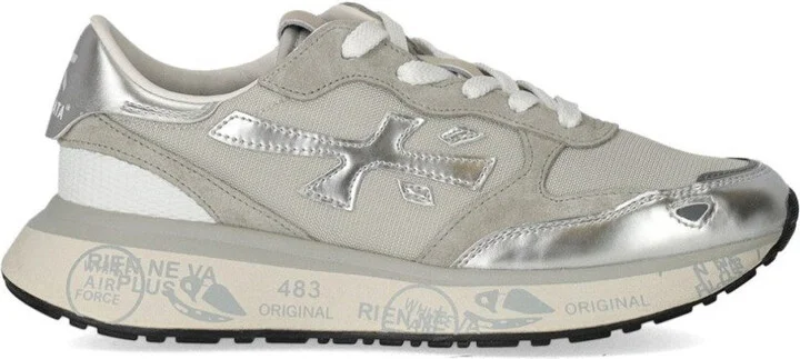 Lauryn 7482 Sneaker