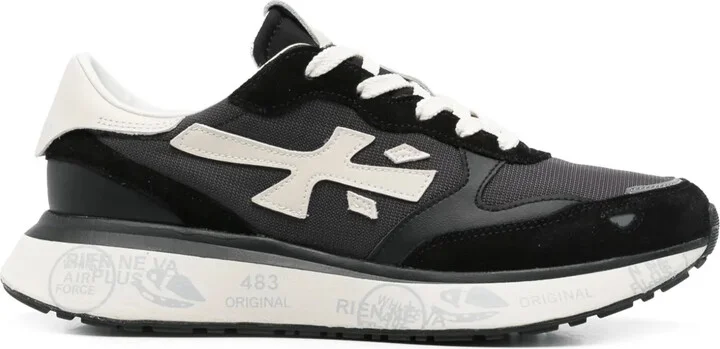 Lauryn sneakers