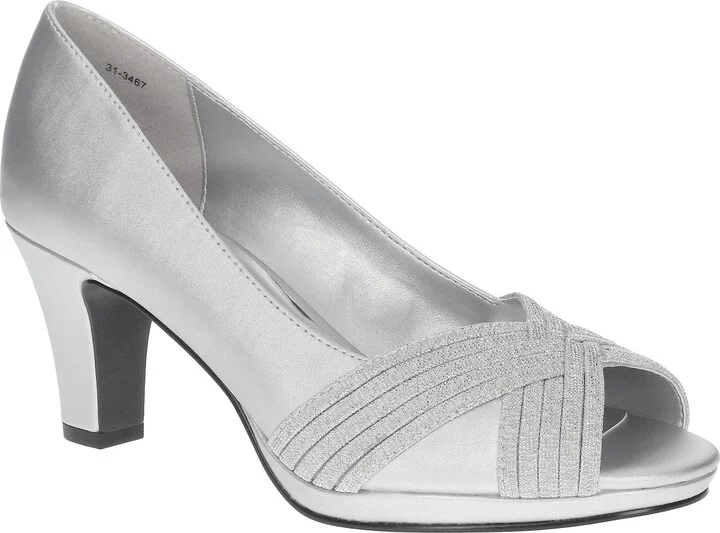 Lavish Peep Toe Pump