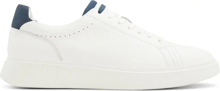 Layton Low Top Sneaker - Image 3