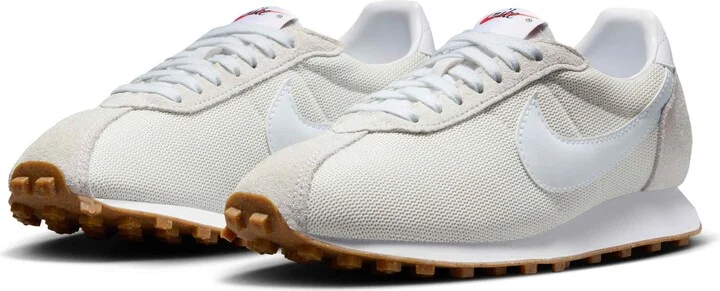 Summit White/ Sail/ Gum Brown