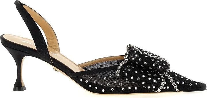 Le Cadeau Pumps