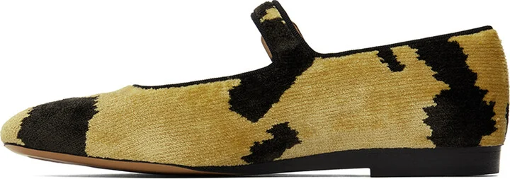Le Monde Beryl Black & Yellow Tiger Print Bevilacqua Velvet Ballerina Flats - Image 3