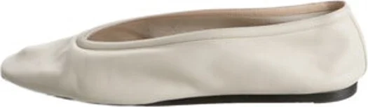Neutrals
