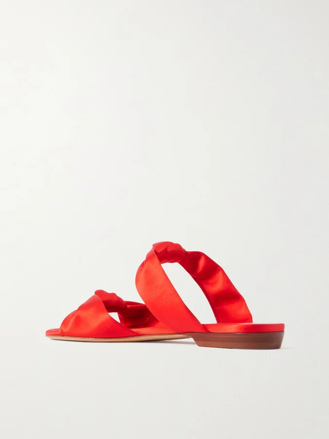 Le Monde Béryl - Knot Flat Satin Sandals - Red - Image 3