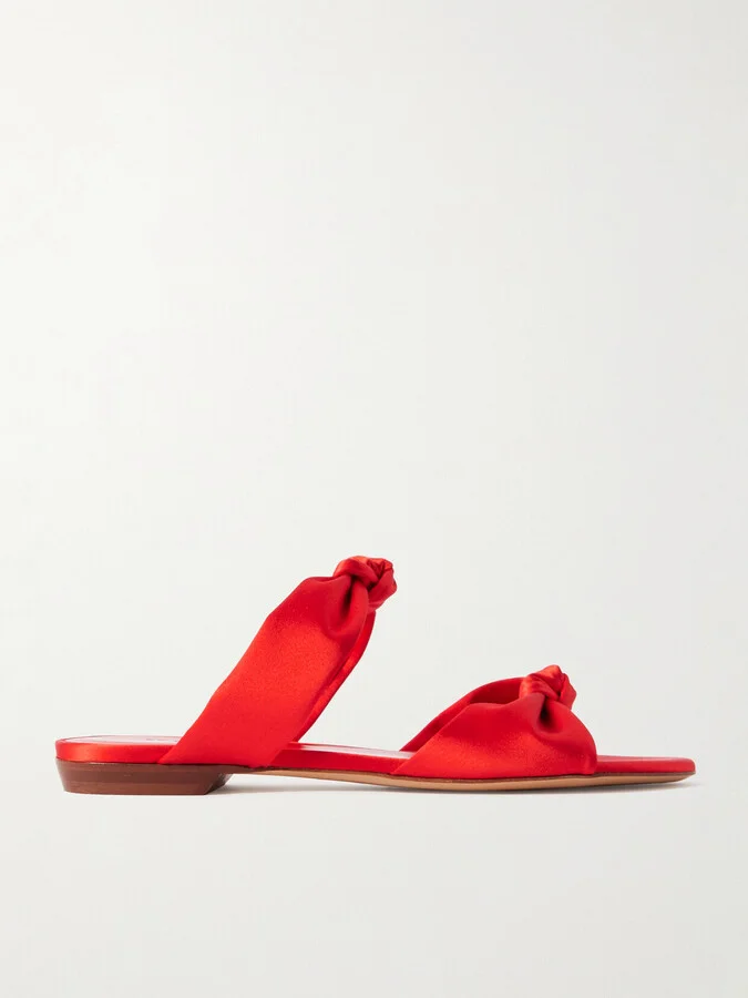 Le Monde Béryl - Knot Flat Satin Sandals - Red