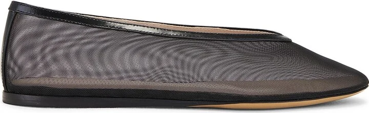 LE MONDE BÉRYL Luna Flat in Black