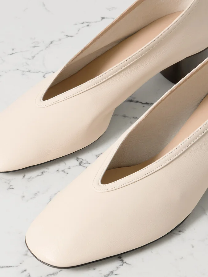 Le Monde Béryl - Luna Leather Pumps - Ecru - Image 4