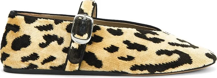LE MONDE BÉRYL Stella Slipper in Brown