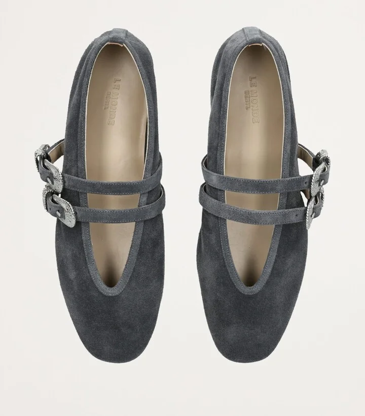Le Monde Beryl Suede Buckled Claudia Ballet Flats - Image 4