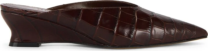 LE MONDE BÉRYL Victoria Micro Wedge Mule in Brown