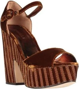Le Silla Woman Sandals - Image 2