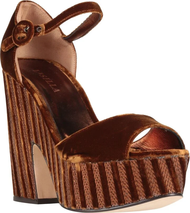 Le Silla Woman Sandals - Image 4