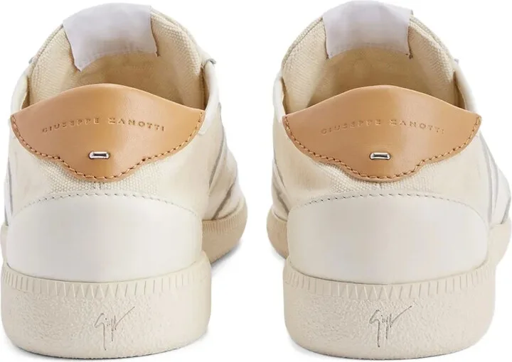 League canvas sneakers - Image 3