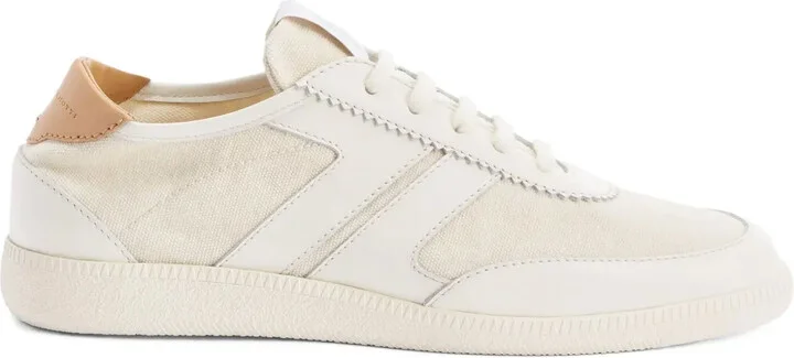 League canvas sneakers