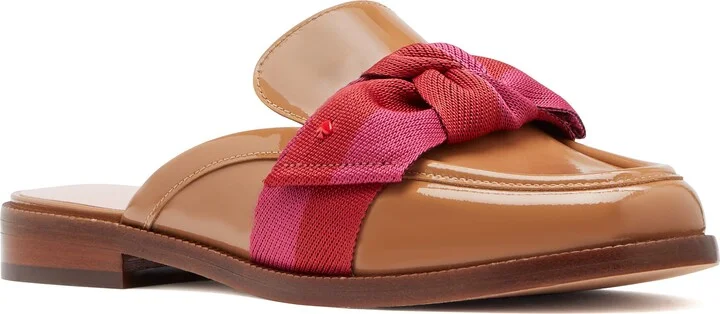 Leandra Mule
