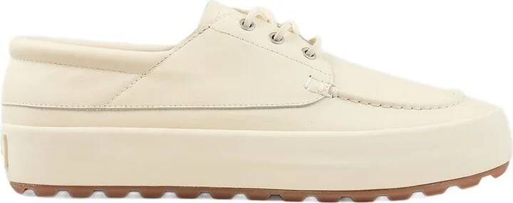 Leather boat shoes