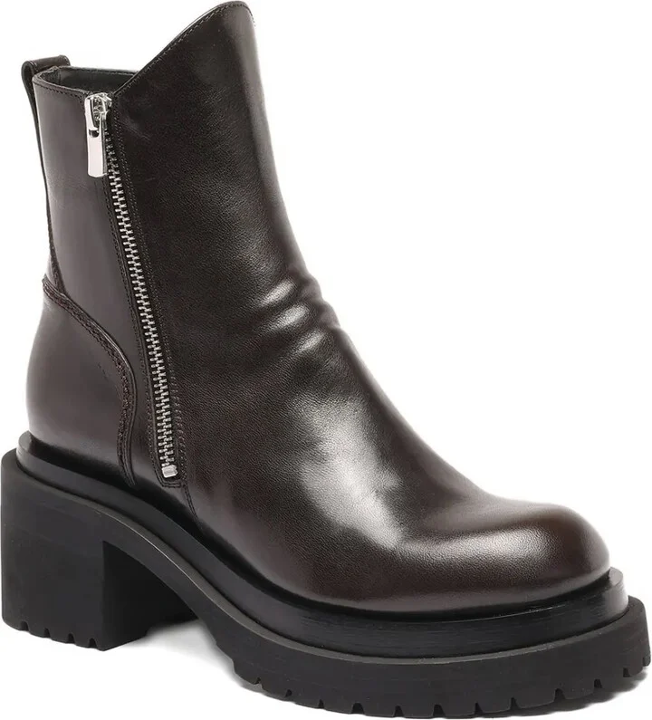 Leather Boots - Image 2