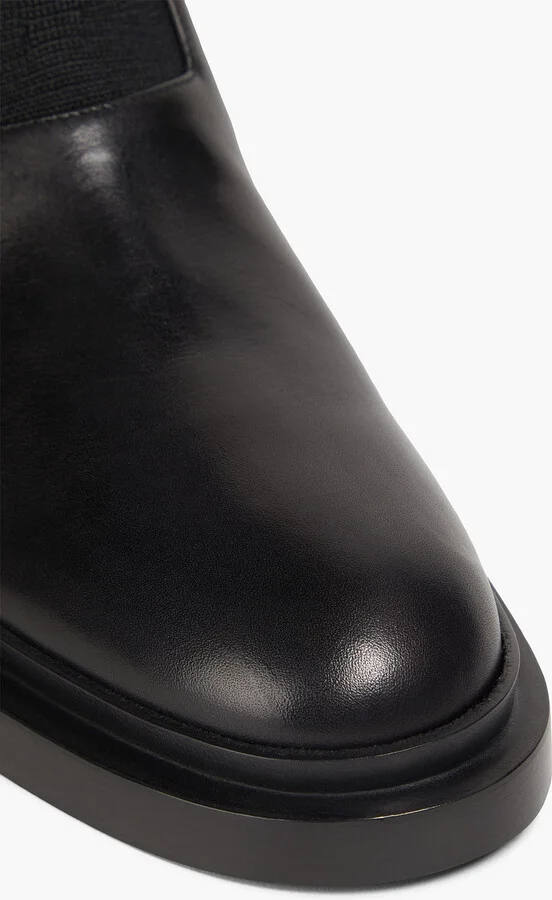 Leather Chelsea boots - Image 4