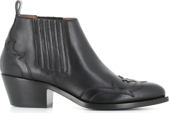 leather Chelsea boots