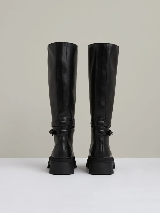 Leather Chunky Flat Knee-high Boots - Image 5