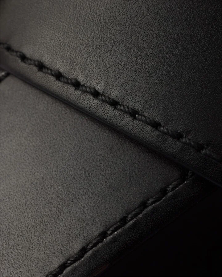 Leather crisscross slides with buckle - Image 5
