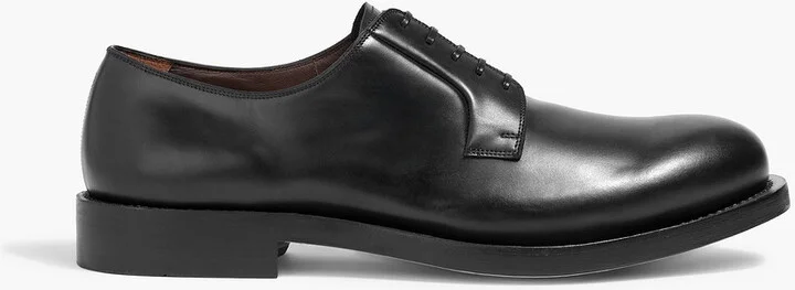 Leather derby shoes