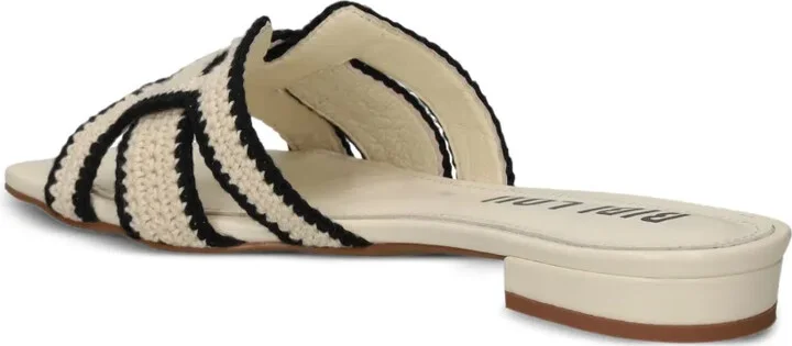 Leather Flat Sandals - Image 3