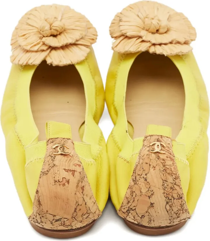 Leather Flower Ballet Flats - Image 4