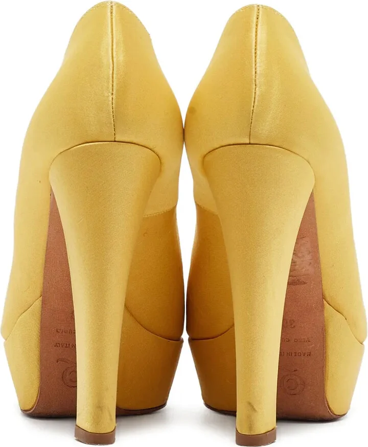 Leather Heeled Pumps - Image 3