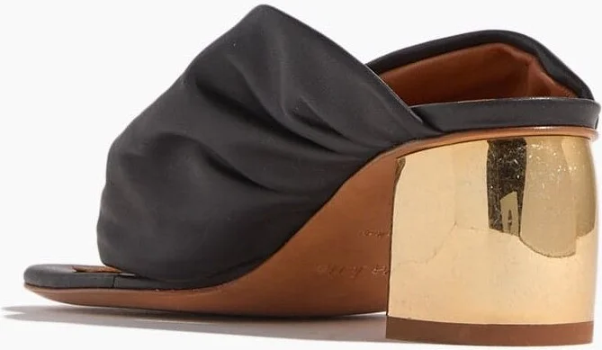Leather Heeled Thong Sandal in Nero - Image 3