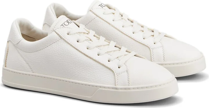 Leather Lace-Up Low Top Sneaker