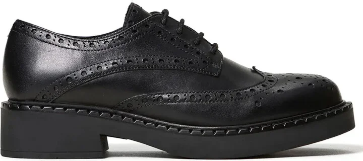 Leather Lace-Up Shoes