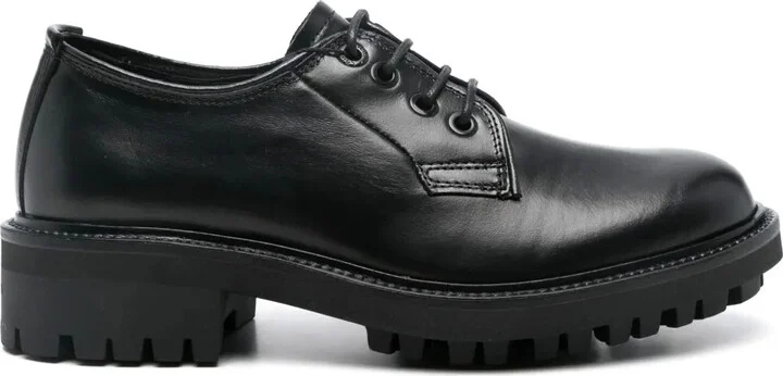 leather Oxford shoes