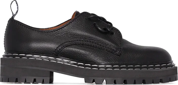 leather Oxford shoes