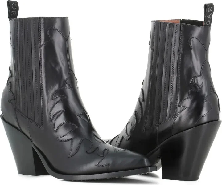 Leather Pointed-Toe Boots - Image 5