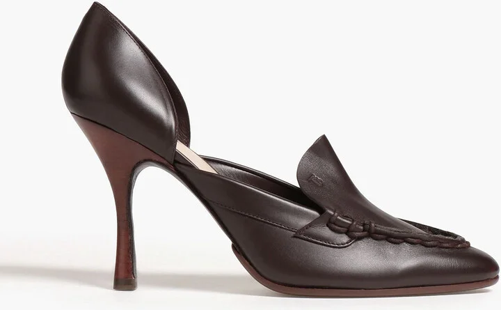Leather pumps