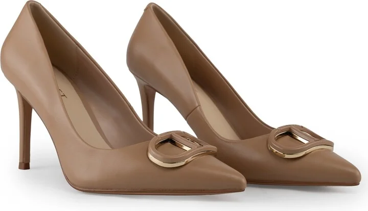 Leather Pumps With Oval-t Logo - Image 3